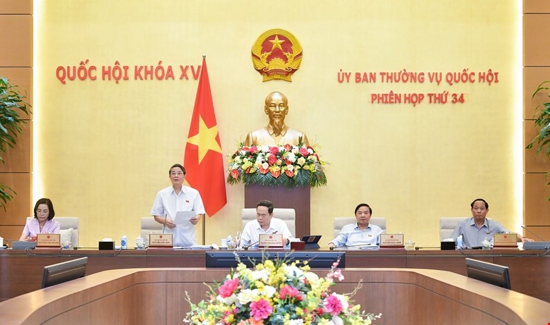 Thống nhất trình Quốc hội xem xét giảm tiếp thuế VAT 6 tháng cuối năm